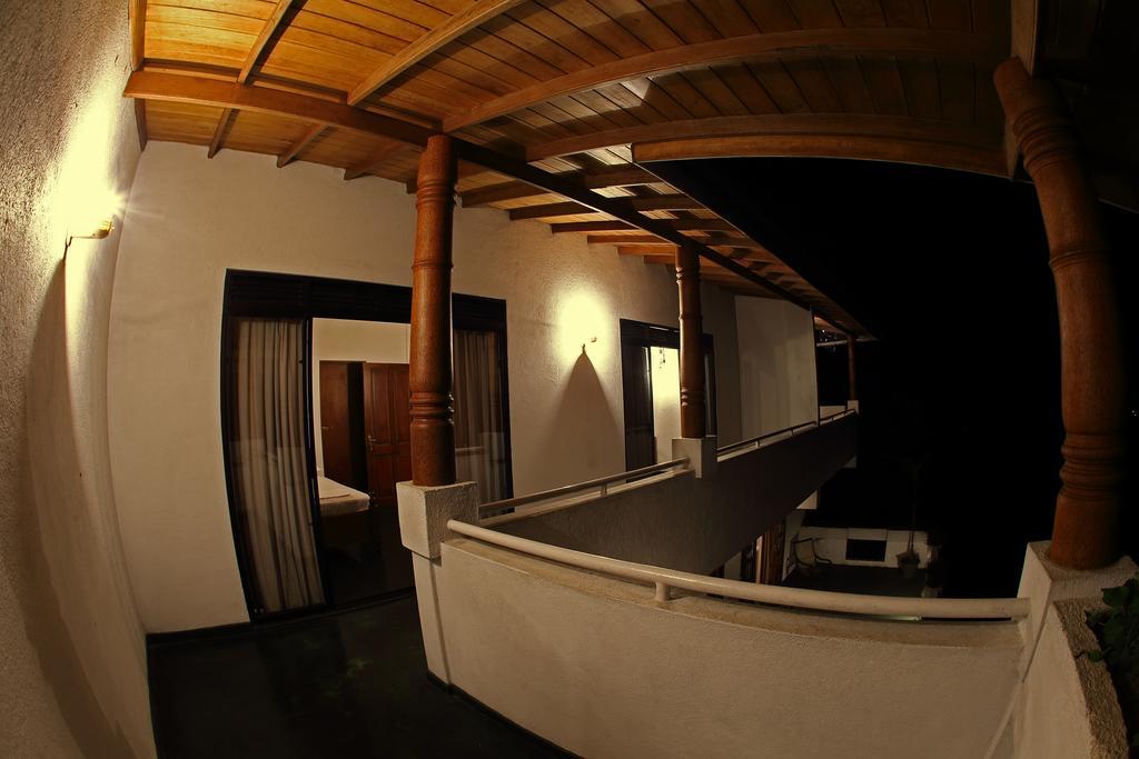 Banda Casa, Kandy Exterior photo