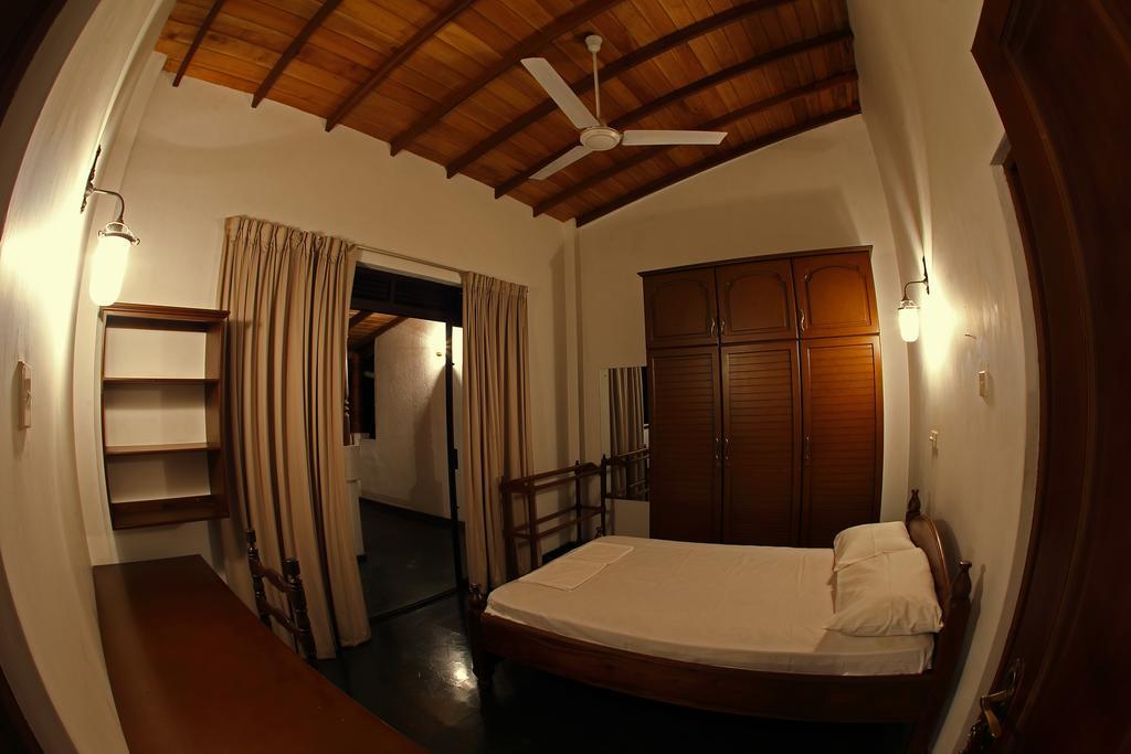 Banda Casa, Kandy Exterior photo